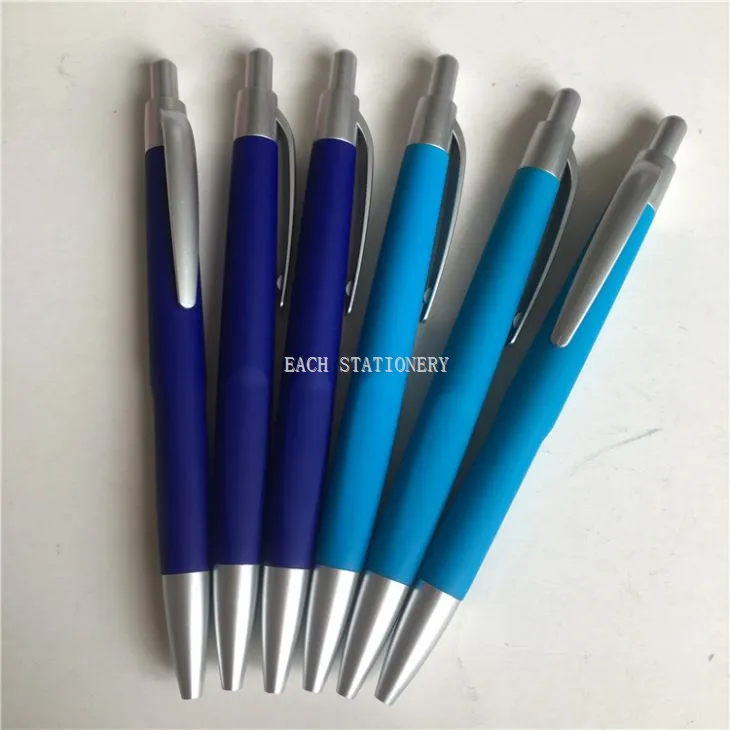 लोगो के साथ सस्ता रबर स्प्रेड प्रिंट पेन